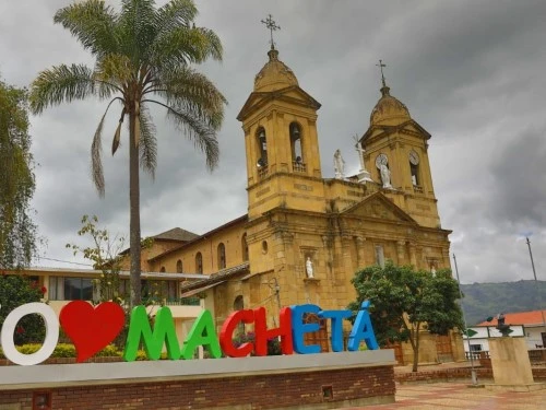 Planes en Machetá, Bogotá